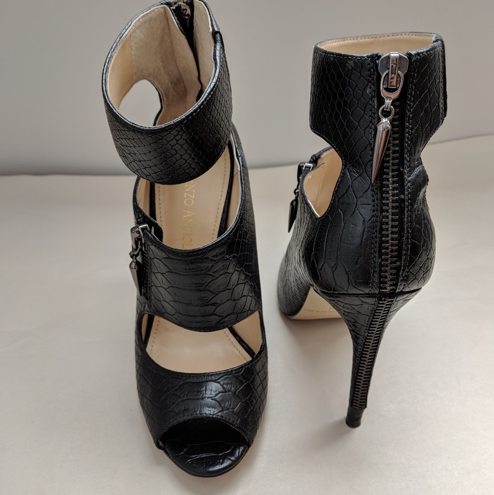 Enzo Angiolini Size 5 Stiletto Heels - Picture 2 of 3